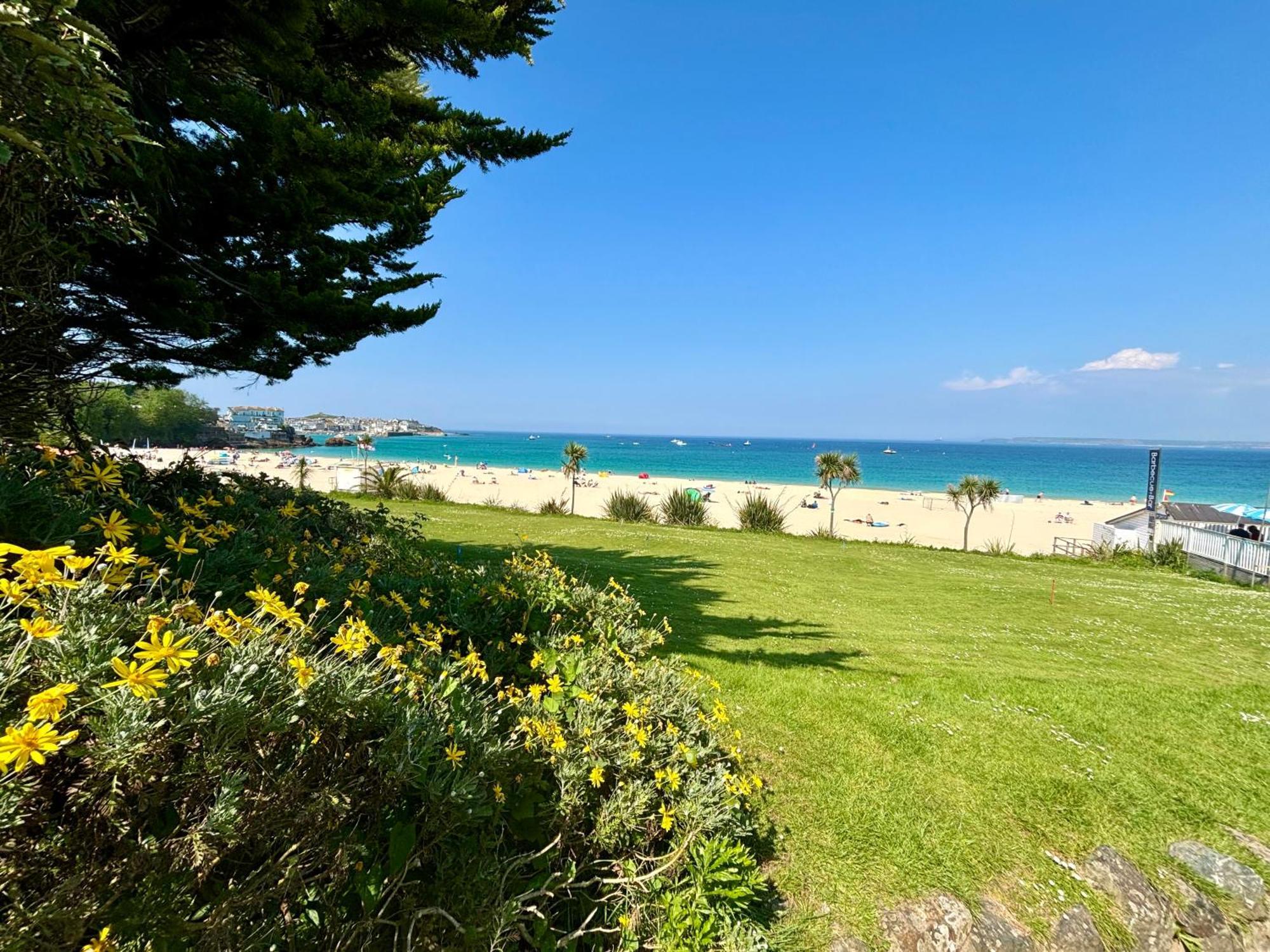 Porthminster View Luxury Sea Views Balcony, Parking, Pool, & Gym * St Ives